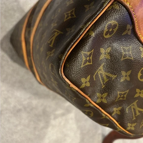 Auth Louis Vuitton Keepall 50 Monogram Travel Bag - Picture 9 of 16